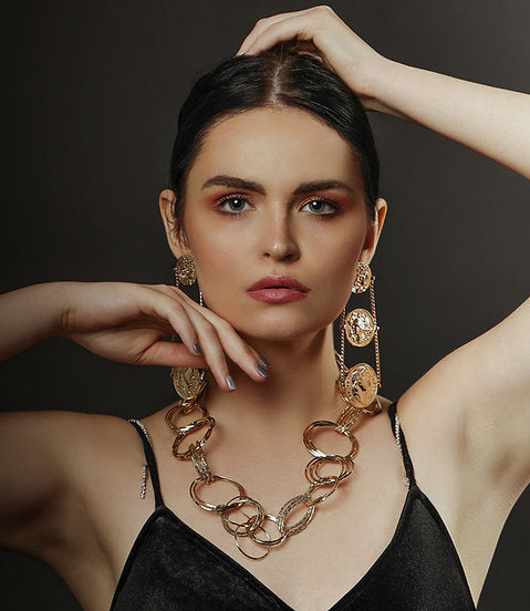 Looped Rings Necklace