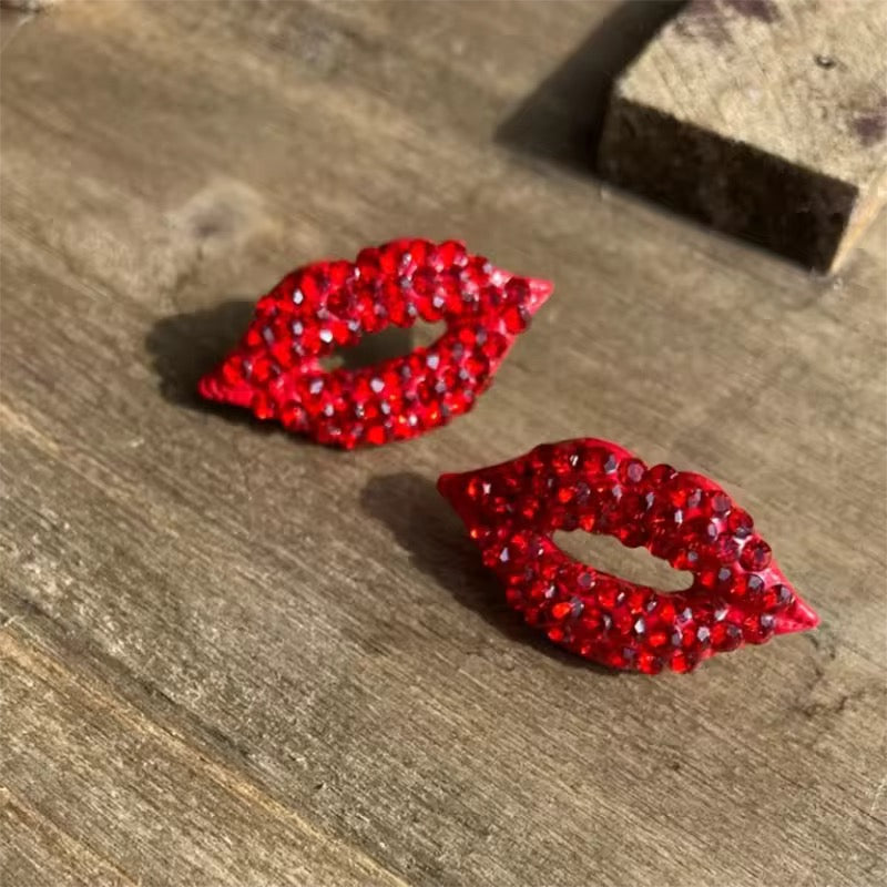 Bold Kiss Studs