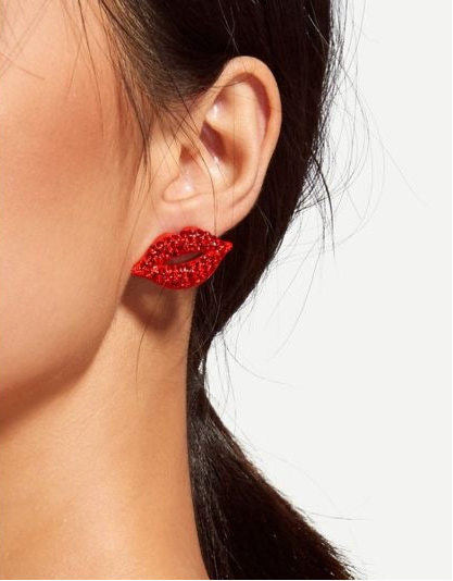 Bold Kiss Studs