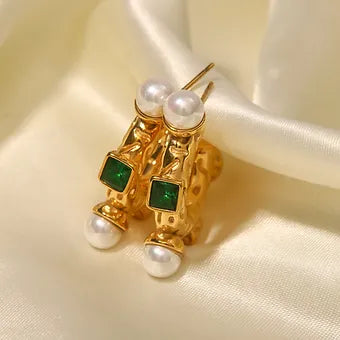 Emerald & Pearl Inlay Hoops (gold)