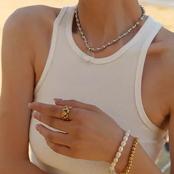 Hollow Cubic Meshed Ring (Rhinestone Studded)