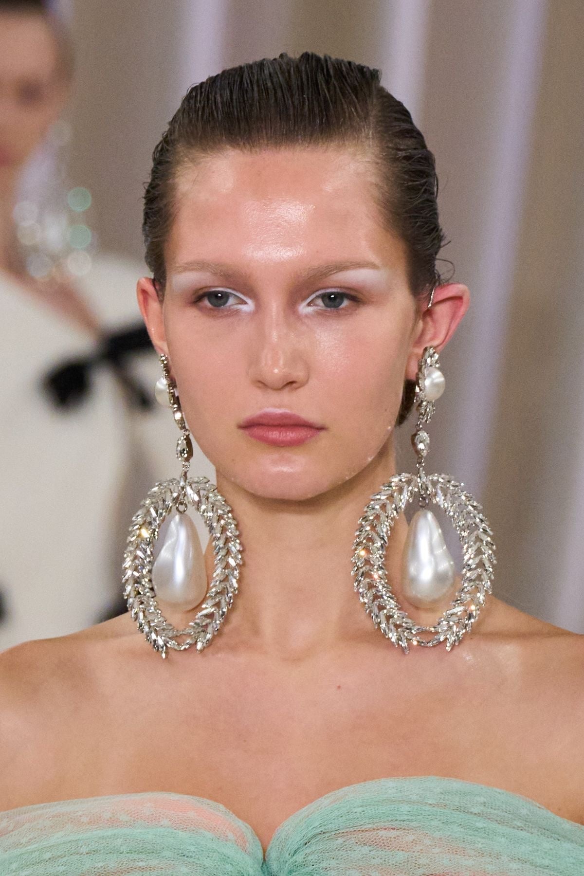 Glam Pearl Drops