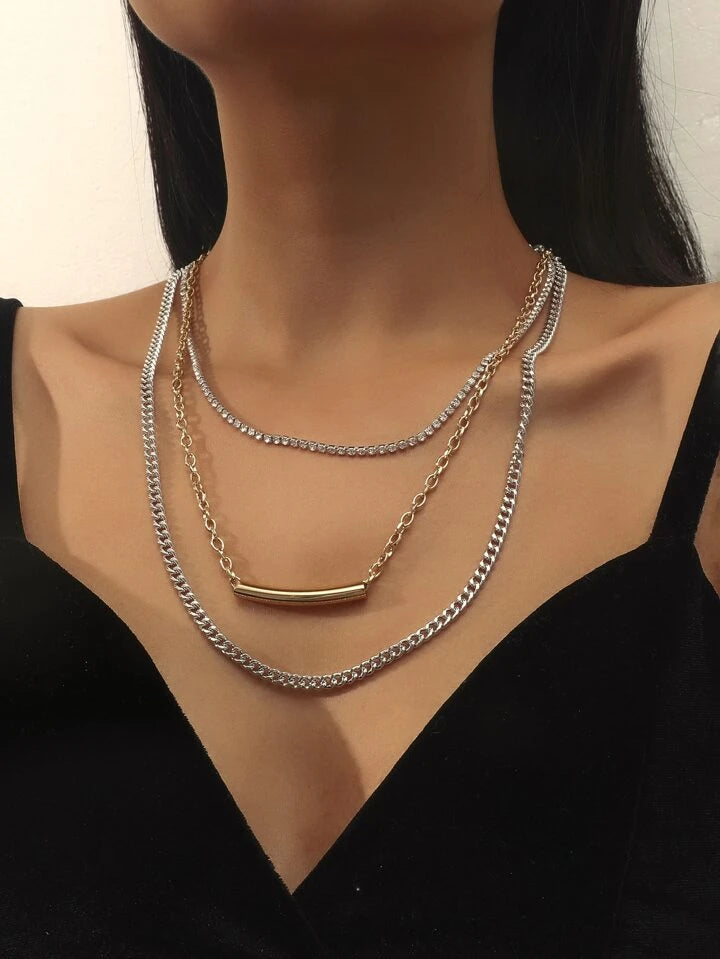 KAMYA PUNJABI - Triple Layered Dual Color Neckpiece