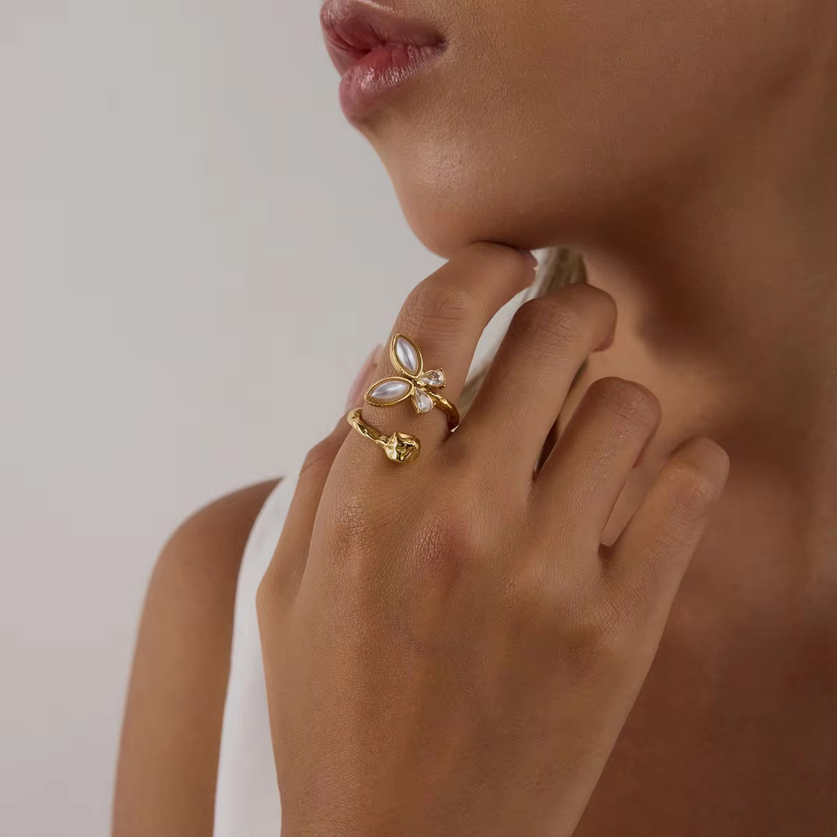 Pearl Flutter Ring