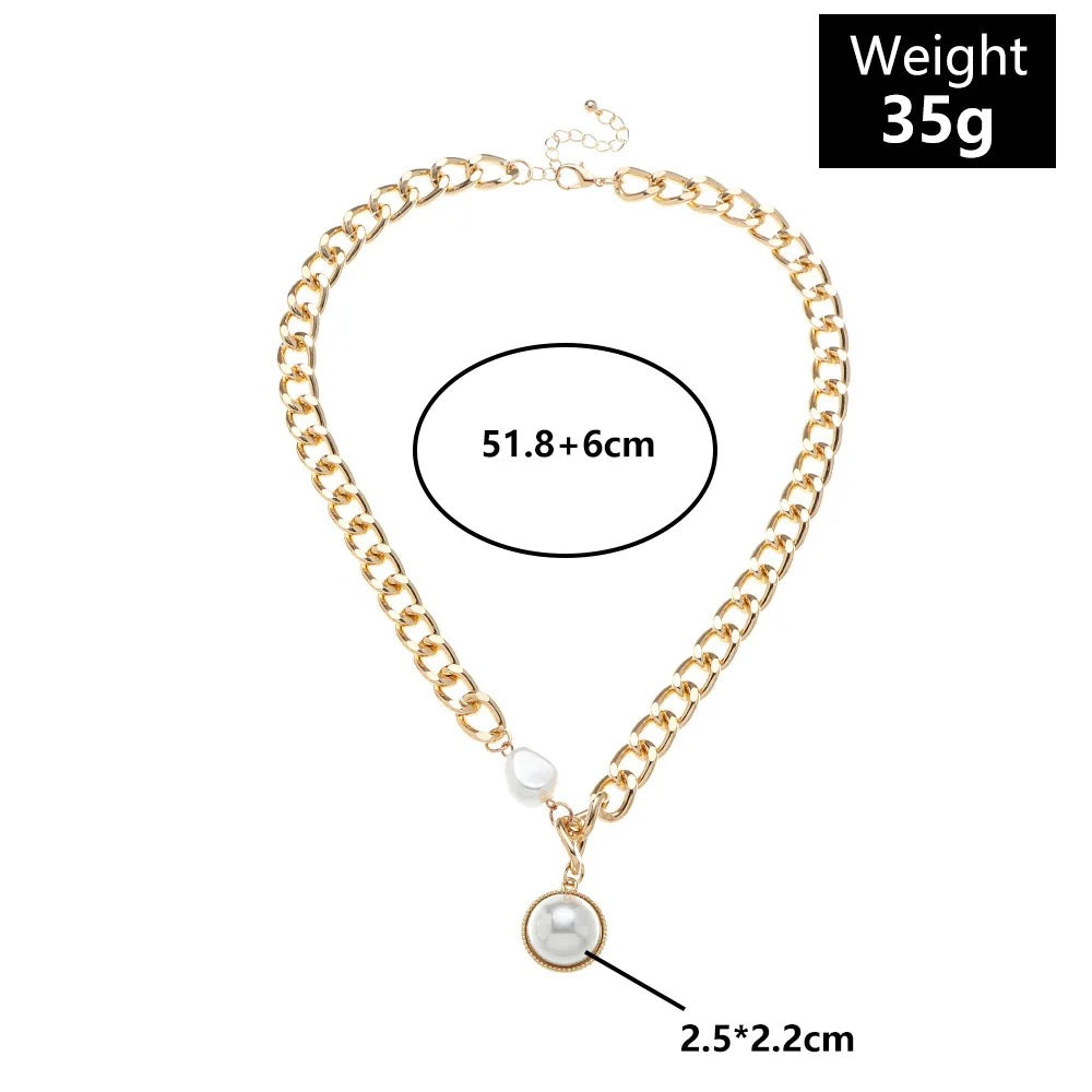 Pearly Curb Chain Necklace