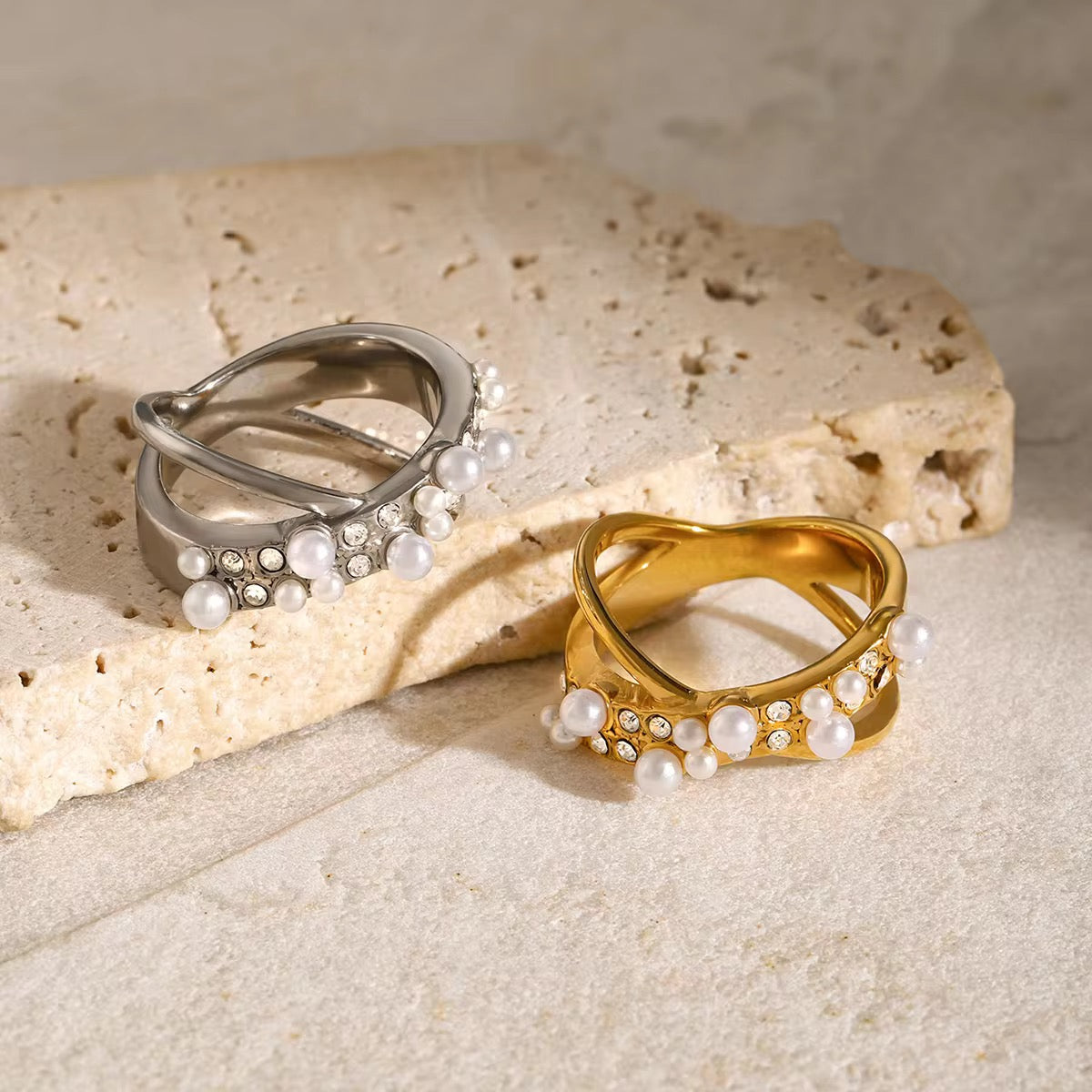 Pearl Twist (Gold & Silver)