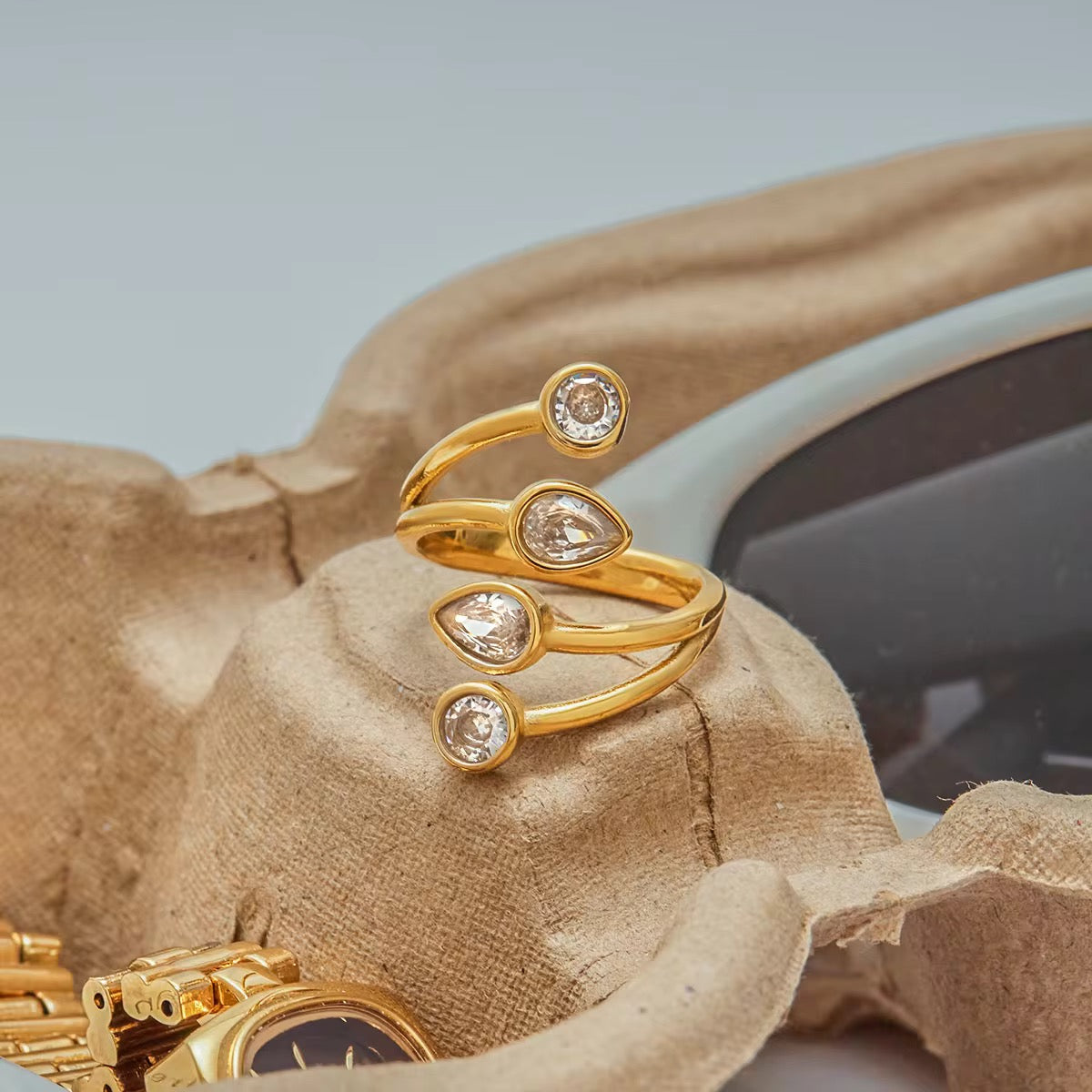 Teardrop Trail Ring
