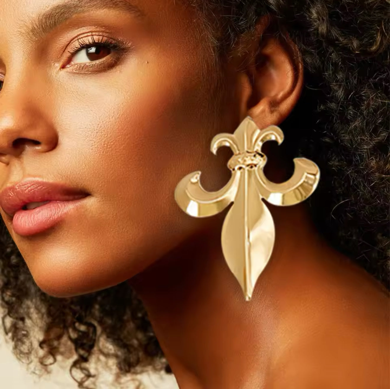 My Gold Spear Studs