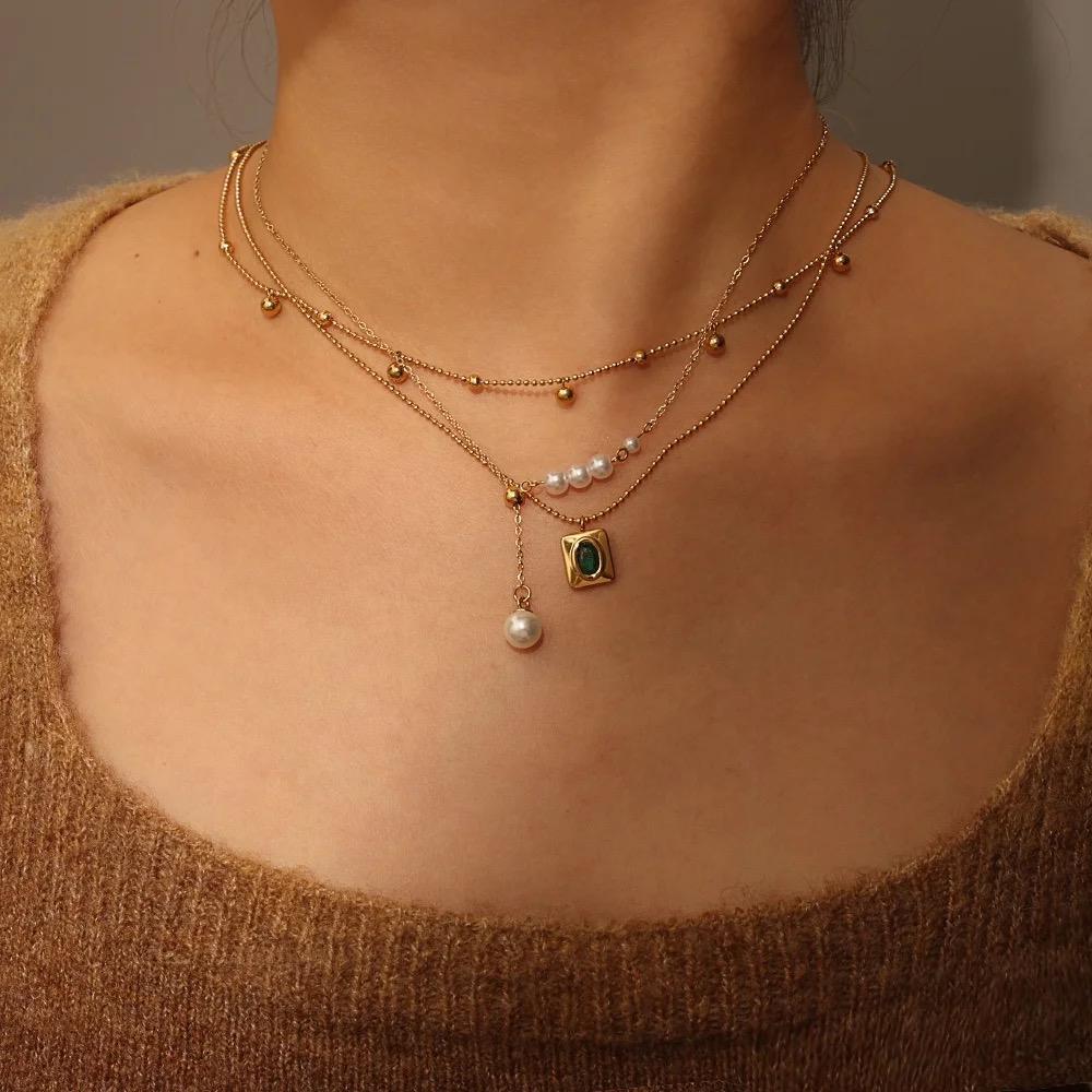 Gold Balls (Neckpiece)
