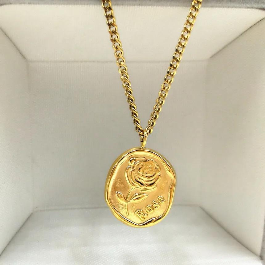 Engraved in Rose (Pendant Neckchain)