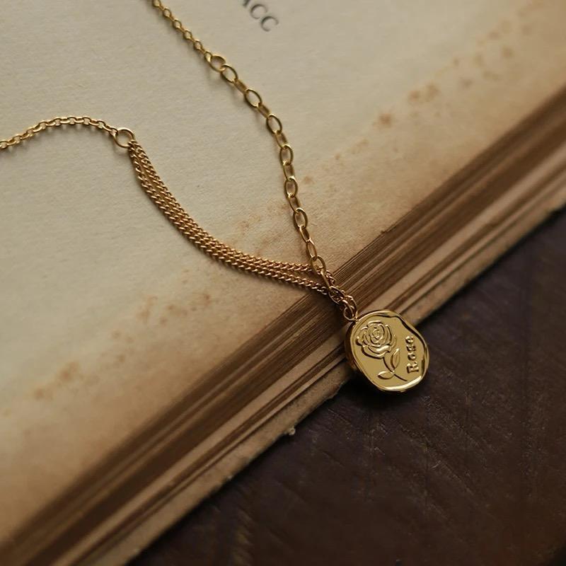 Engraved in Rose (Pendant Neckchain)
