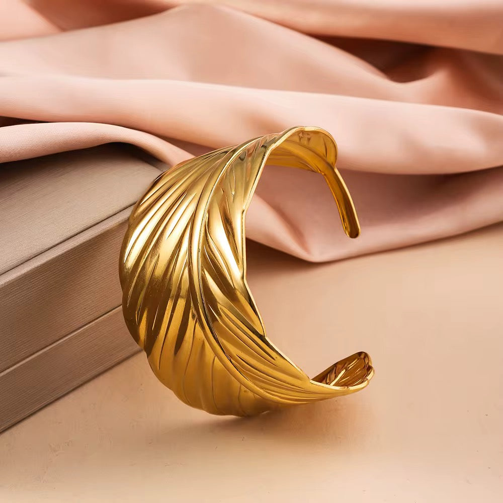 Aurelia Fold