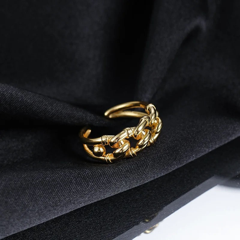 Link Chain Band