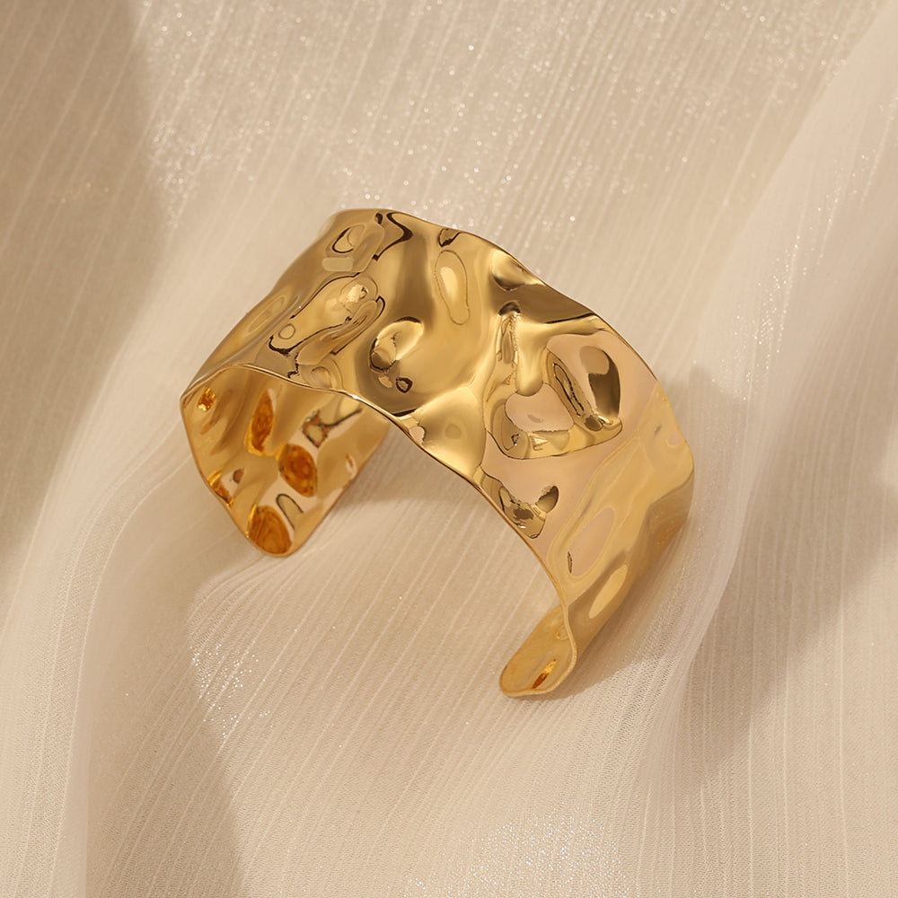 My Hammered Cuff in Gold