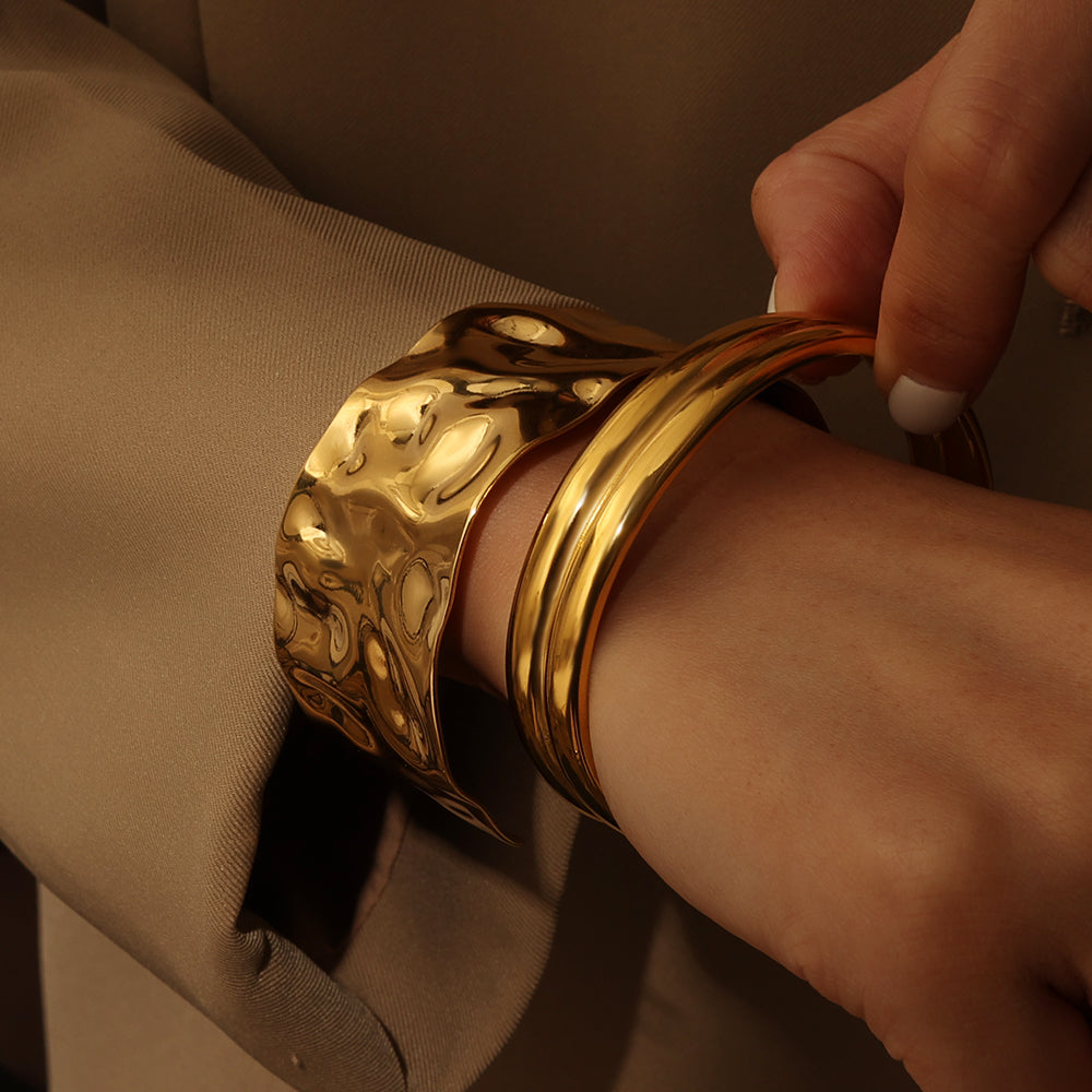 My Hammered Cuff in Gold