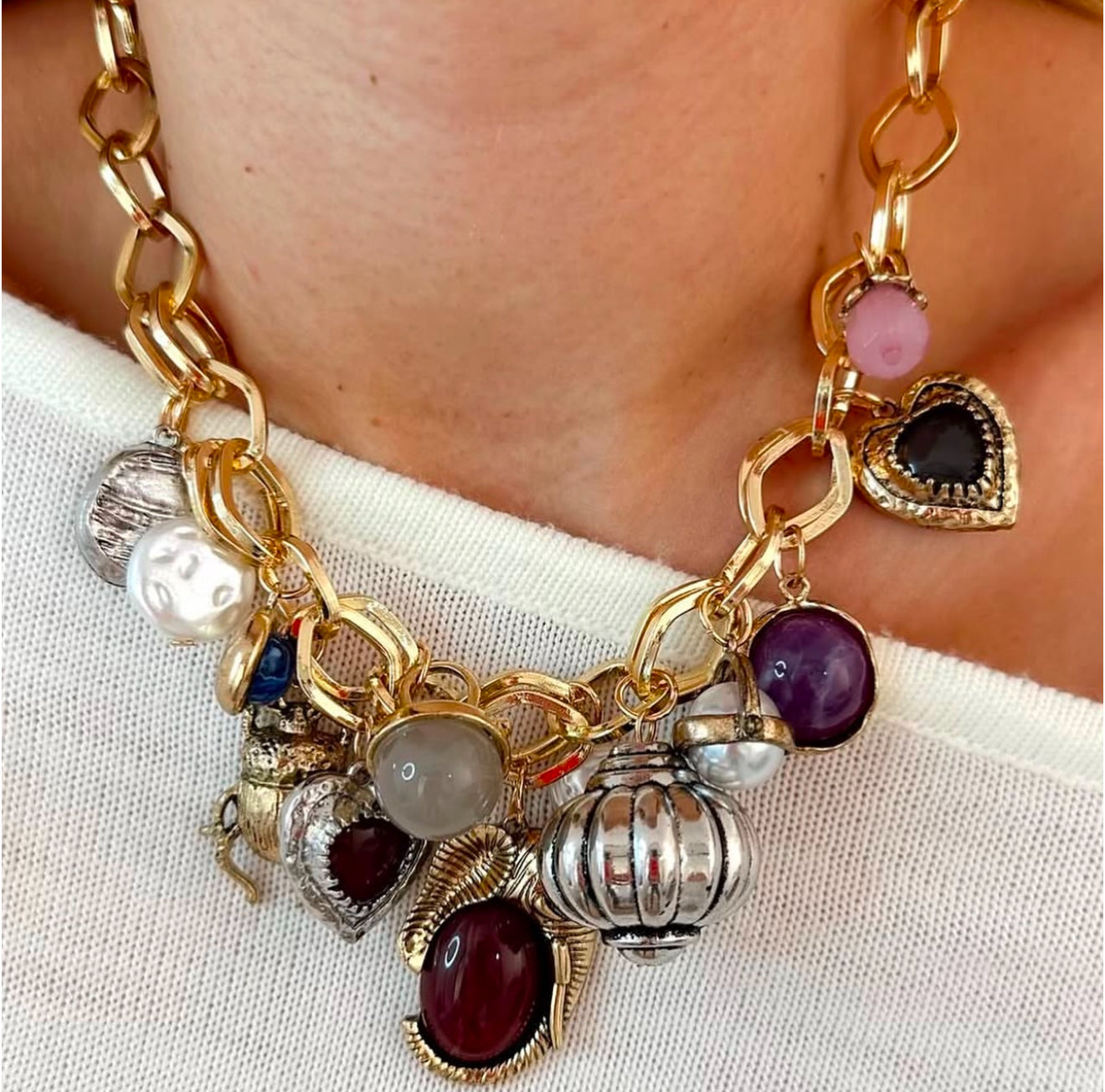EDIN ROSE - Stone Chic Neck Wrap