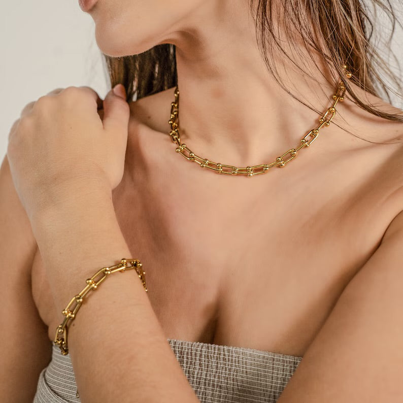 U Shape Pin Chain Necklace
