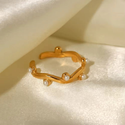 Pearl Dew Ring