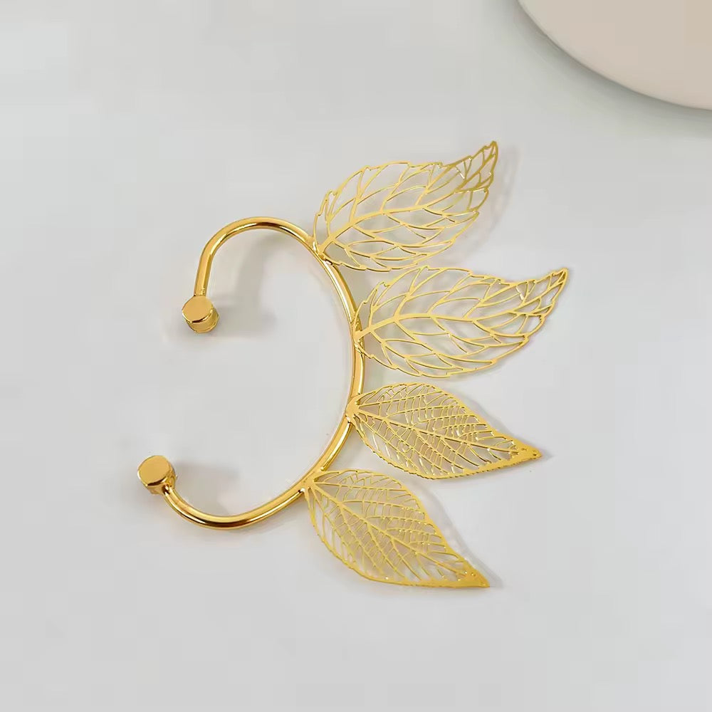 Leafy Lace Ear Cuff