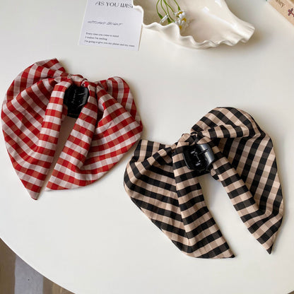 Checkered Bow Claw (Set of 2)