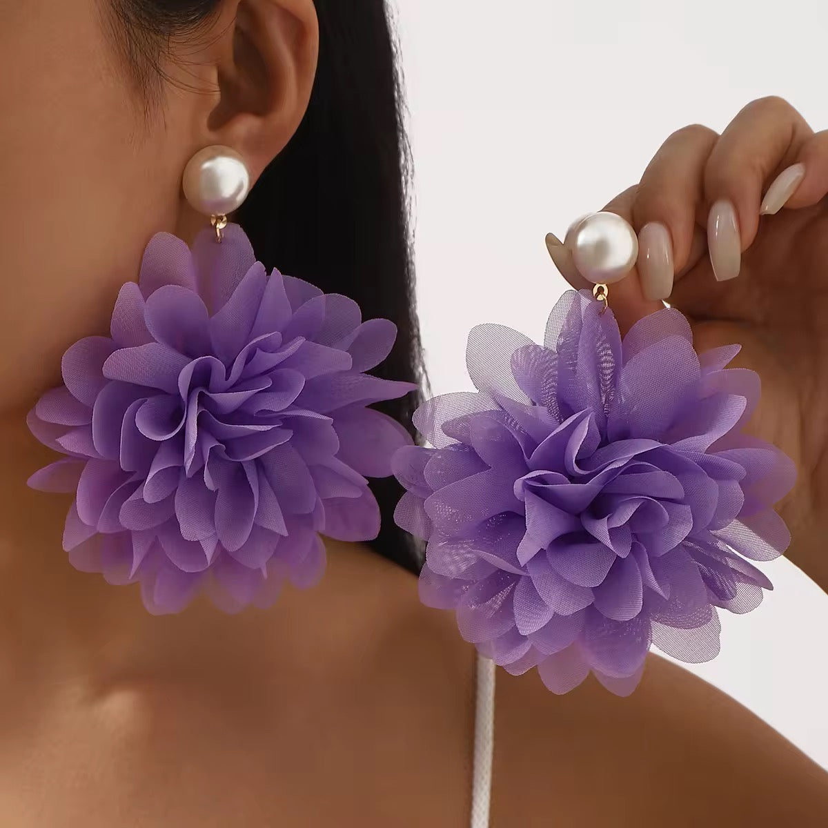Pearl Bloom Drops