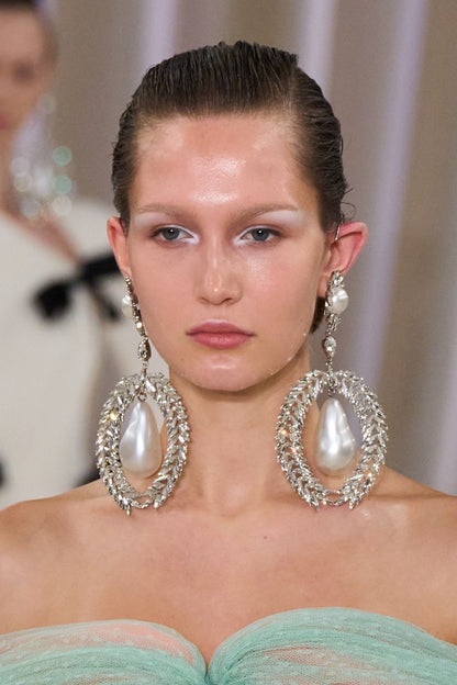 Glam Pearl Drops