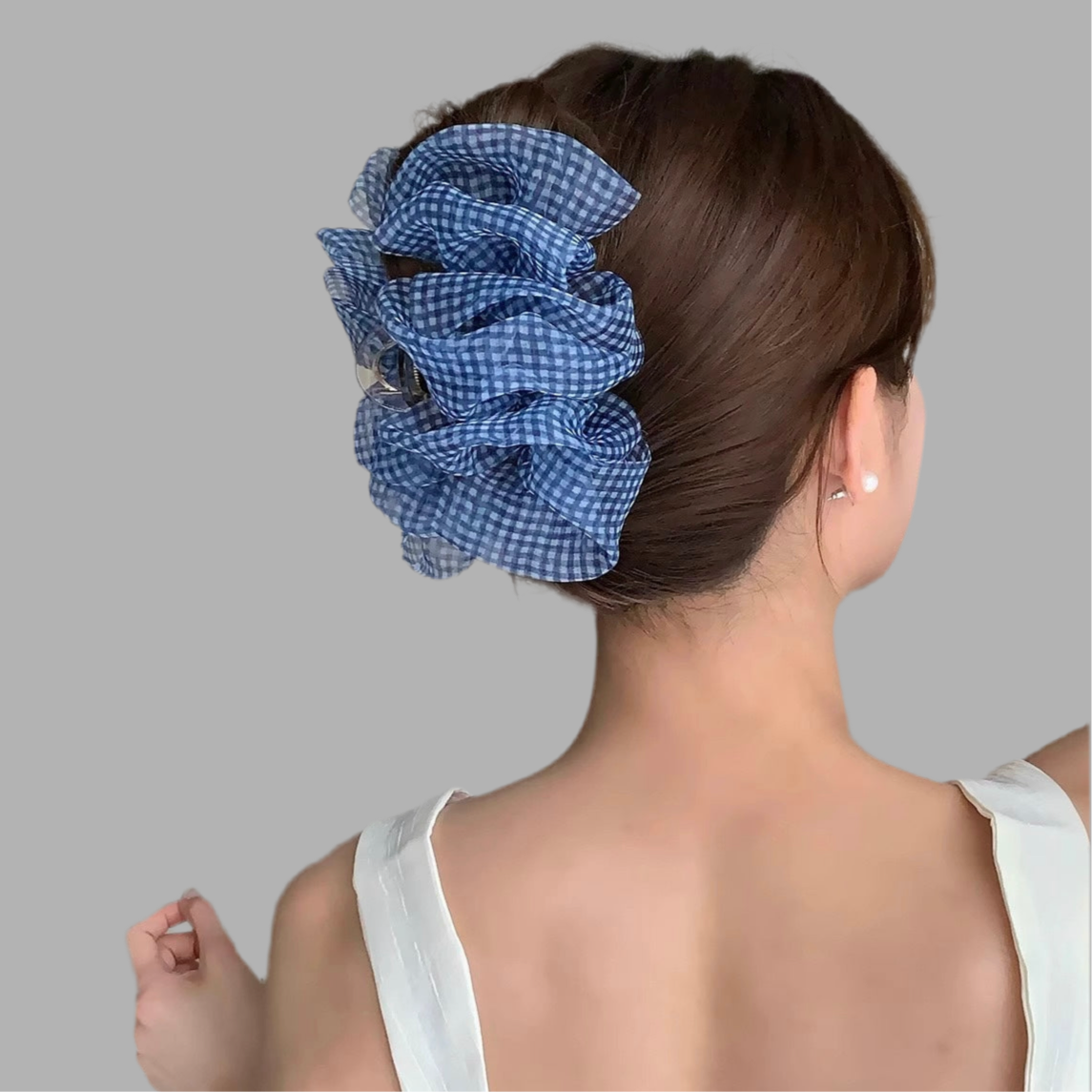 Organza Cloud Ruffle Hair Claw