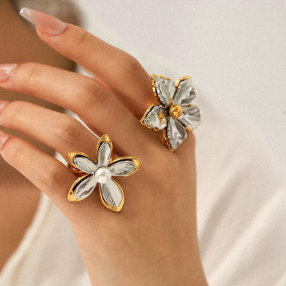 Dual Bloom Statement Ring