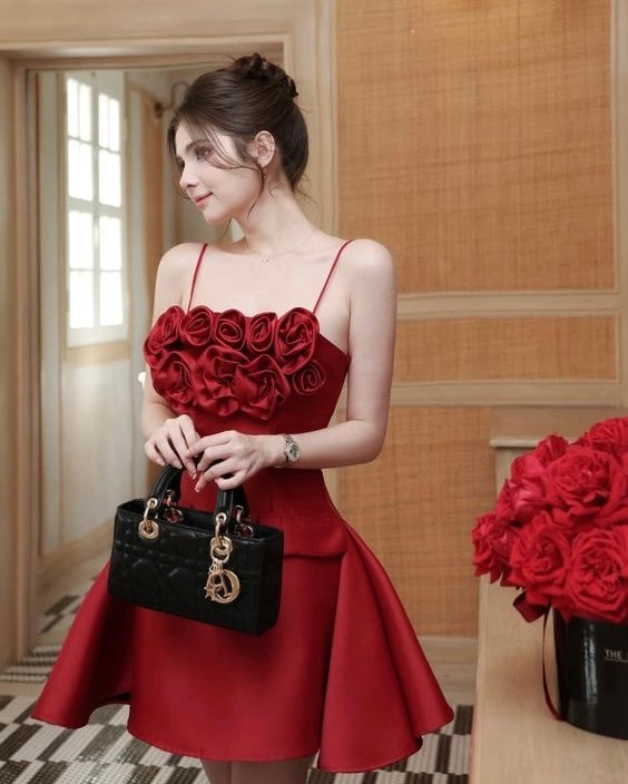 Rosette Romance Mini