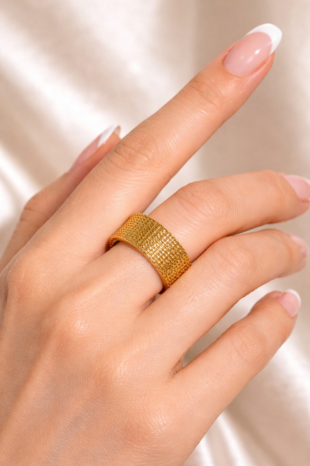 Golden Mesh Ring