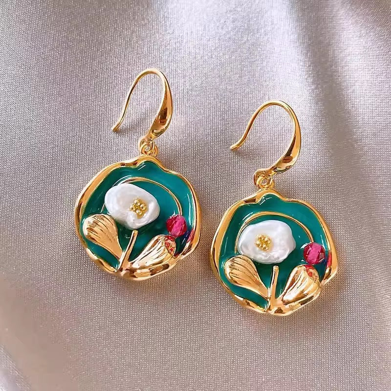 Enamel Pearl Drops